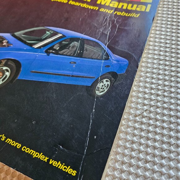 Haynes Chevrolet Cavalier & Pontiac Sunfire 1995 thru 2004 Repair Manual - Picture 6 of 10